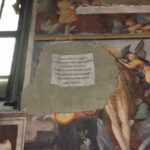 Chiesa di San Cristoforo: Cartiglio in ricordo dell'assedio francese del 1704