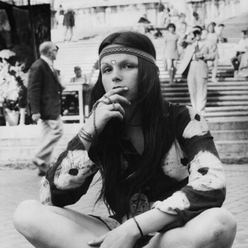 Gli Hippie degli Anni ’60: Una Rivoluzione Sociale e Culturale