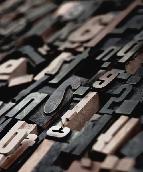 Dal Calamaio a Gutenberg all’IA: il continuo dilemma del Controllo dell’Informazione