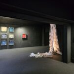 Angelo Molinari: il colore che vibra tra luce, spazio e materia