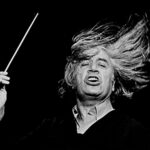 Sergiu Celibidache: Il Direttore d’Orchestra che scolpiva il suono